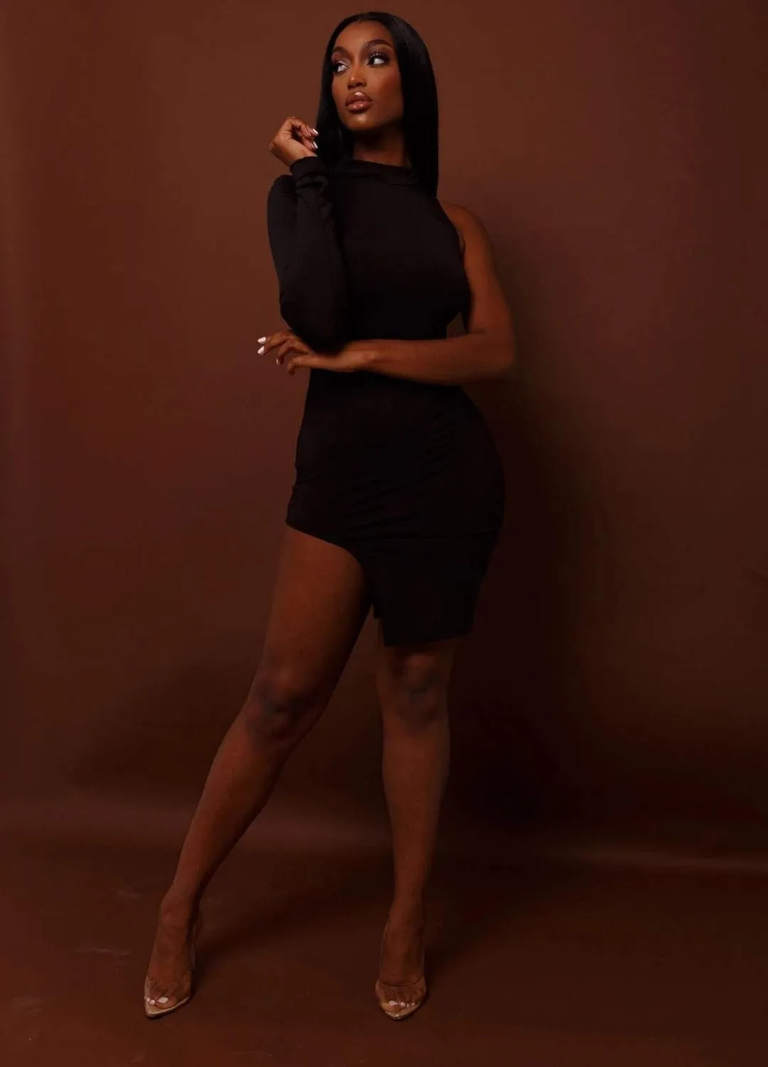 BYDIVA Classy One Shoulder Long Sleeve Bodycon Side Slit Party Dresses Clubwear