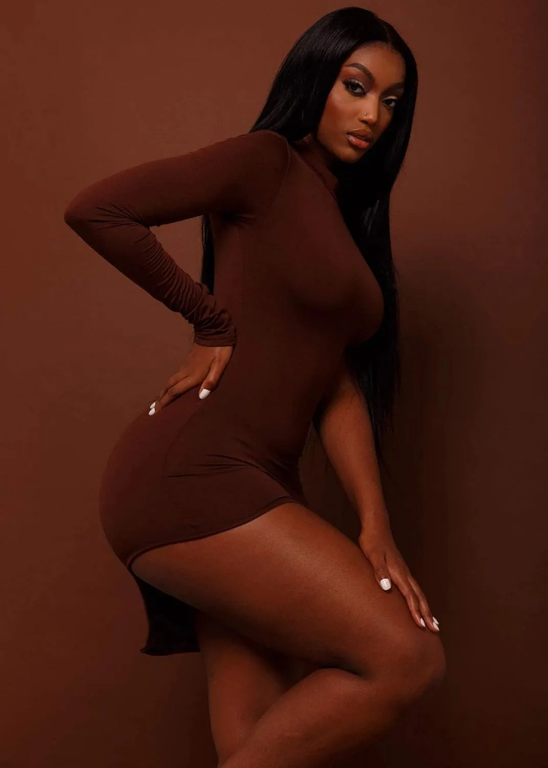 BYDIVA Classy One Shoulder Long Sleeve Bodycon Side Slit Party Dresses Clubwear