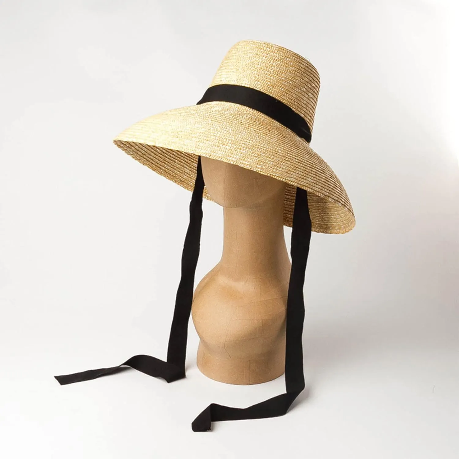 Sunshade Straw Hat with Chin Strap Hand-woven Elegant r Hat for Sun Hat Wide Brim Sunhat for Friend Gathering Parti