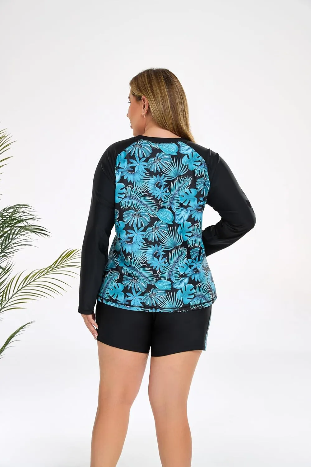 Women Plus Size Two Piece Long Sleeve Rash Guard Sets Built in Bra Swim Shirt Top and Shorts with Pockets UPF50 